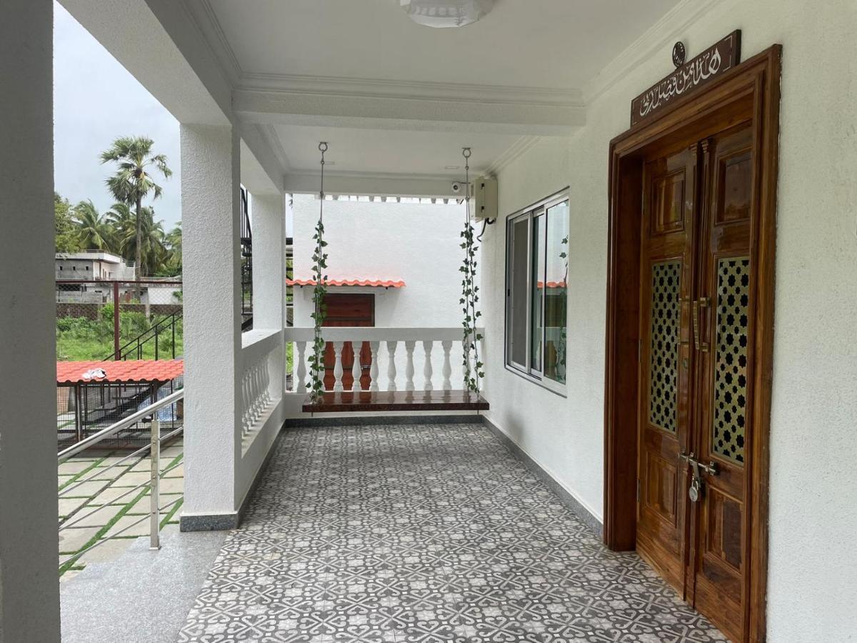 Classic Villa Palghar Exterior photo